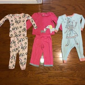 Carters Girls 18M Long Sleeve Winter Pjs lot of 3